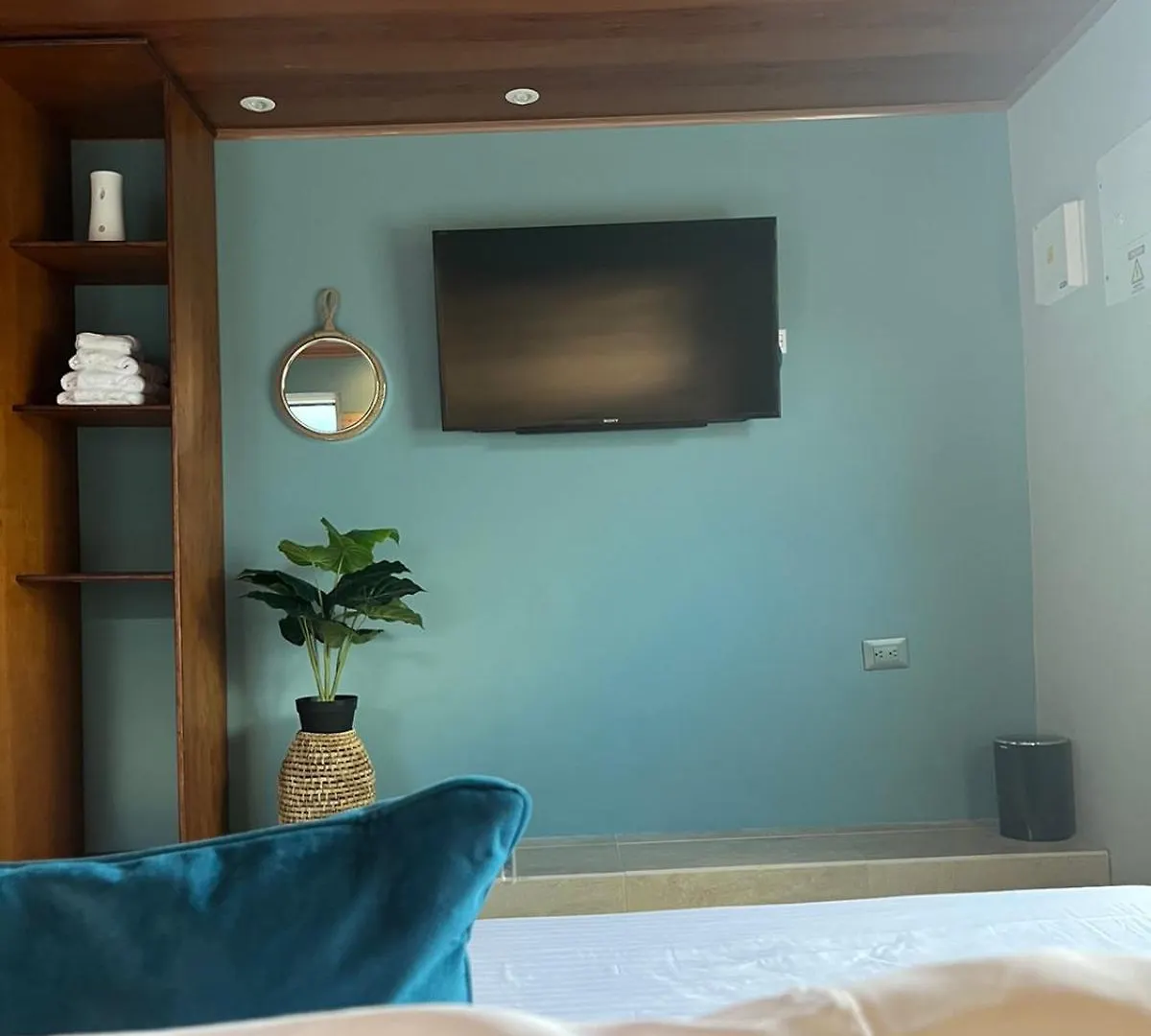 Miss Anto'S Place-Map San Andres